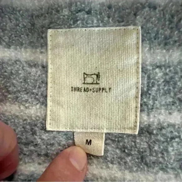 THREAD + SUPPLY 1/4 Zip Striped Fleece Pullover Size M in EUC - Picture 4 of 6